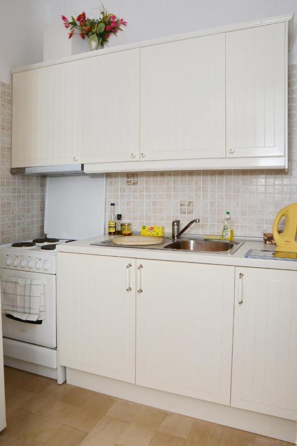 Eirini - Loggos Apartments Longós Buitenkant foto